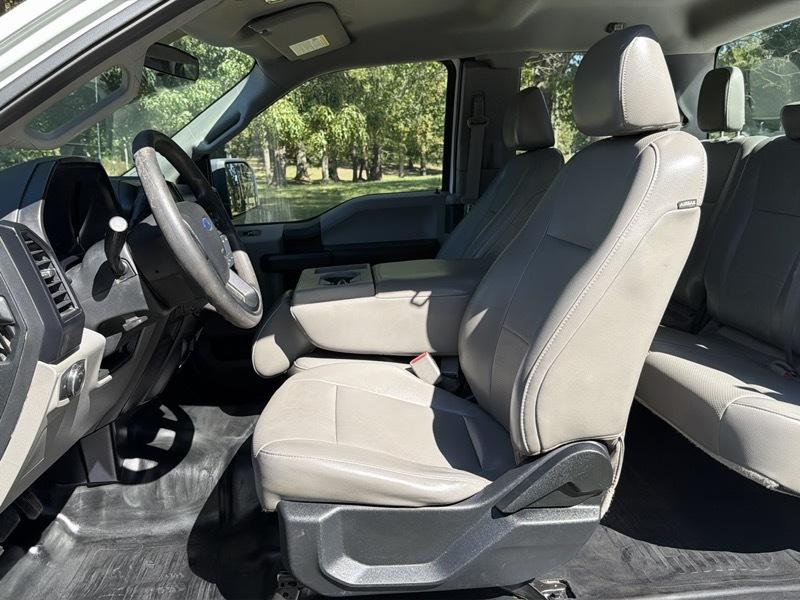 Ford F-150 XL SuperCab 8-ft. Bed 4WD 2016