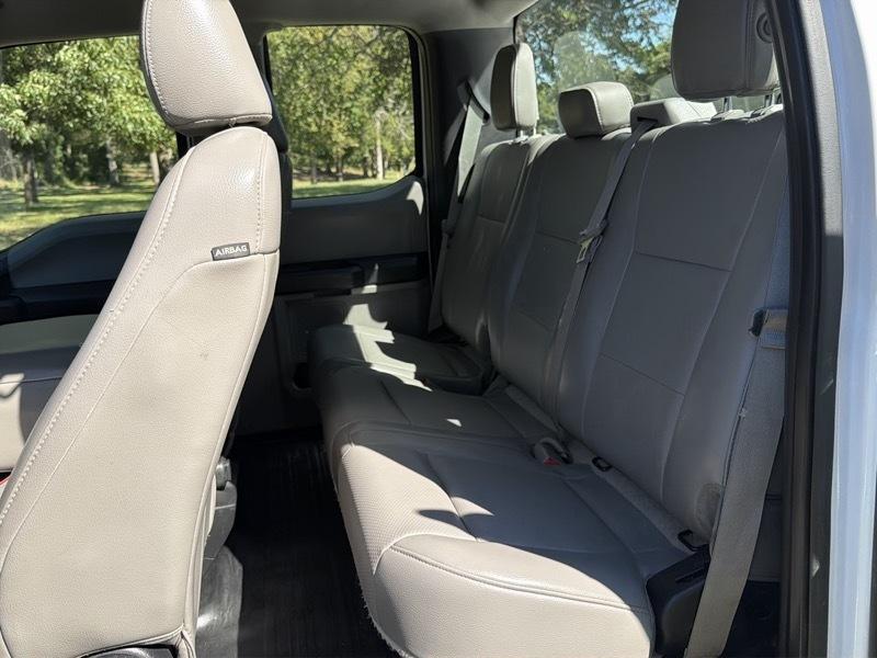 Ford F-150 XL SuperCab 8-ft. Bed 4WD 2016