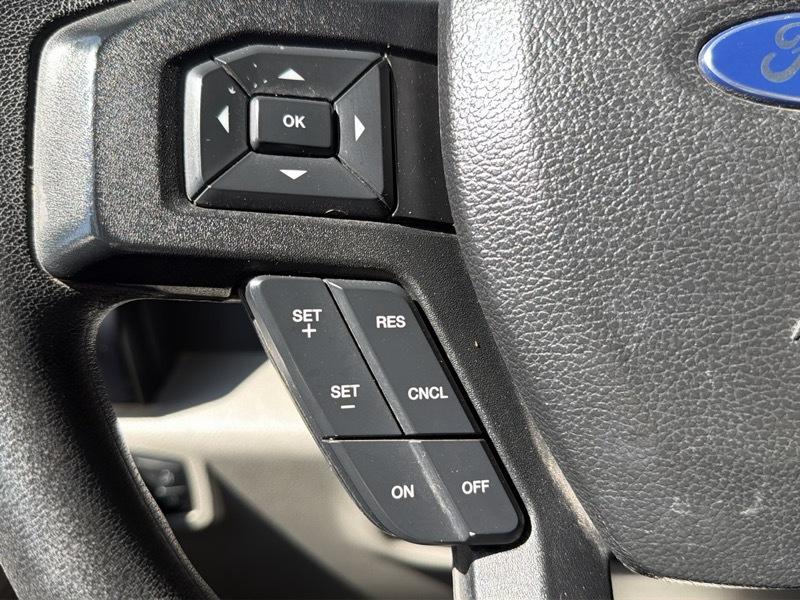 Ford F-150 XL SuperCab 8-ft. Bed 4WD 2016