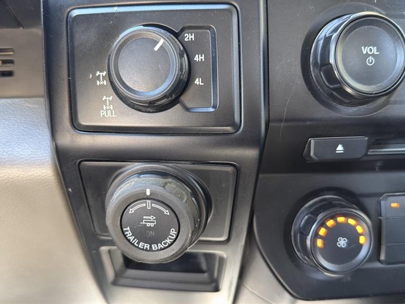 Ford F-150 XL SuperCab 8-ft. Bed 4WD 2016