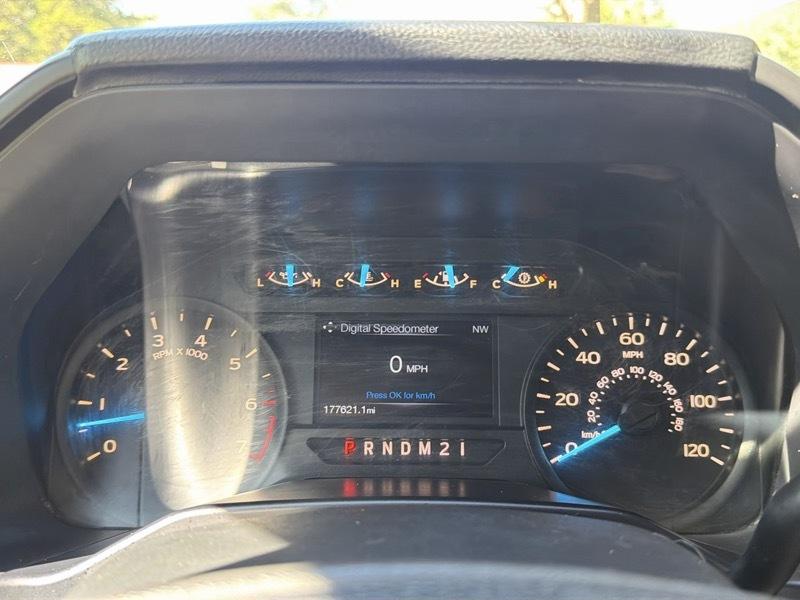 Ford F-150 XL SuperCab 8-ft. Bed 4WD 2016