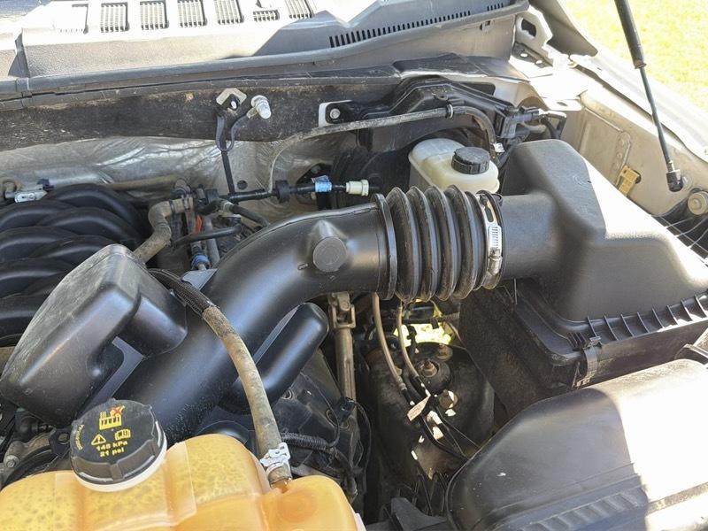 Ford F-150 XL SuperCab 8-ft. Bed 4WD 2016
