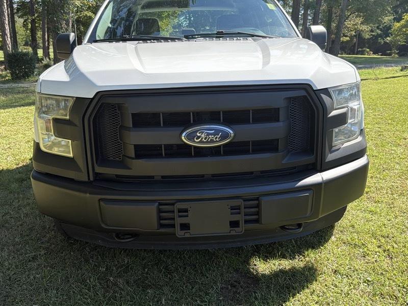 Ford F-150 XL SuperCab 8-ft. Bed 4WD 2016