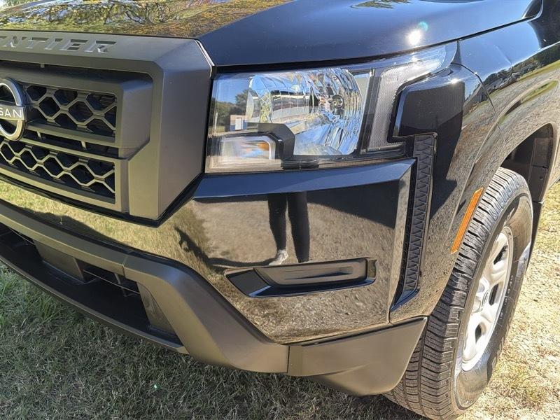 Nissan Frontier S King Cab 2WD 2022