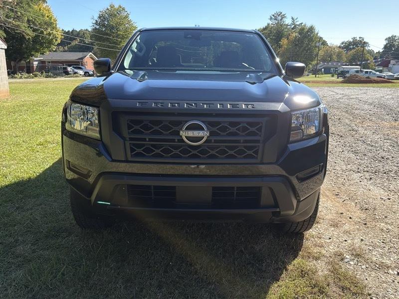 Nissan Frontier S King Cab 2WD 2022