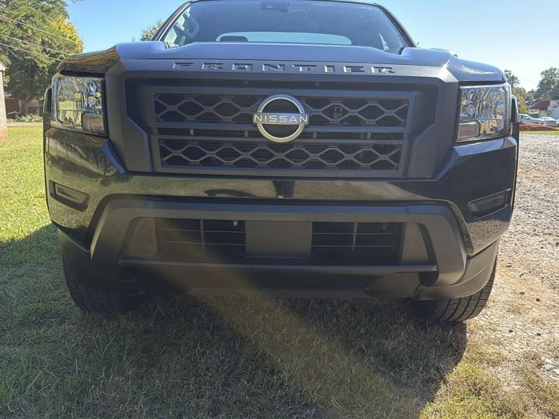 Nissan Frontier S King Cab 2WD 2022