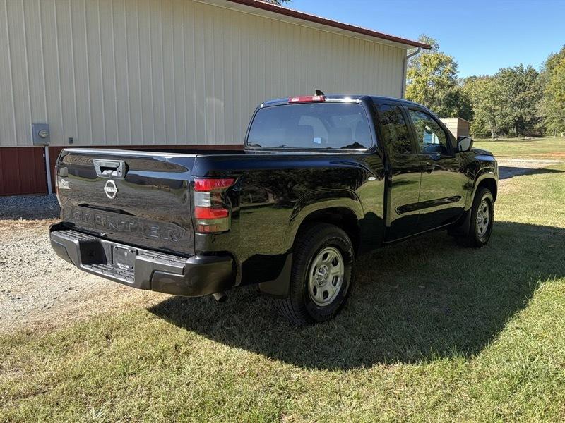 Nissan Frontier S King Cab 2WD 2022