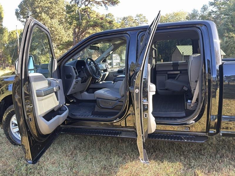 Ford F-150 XLT SuperCrew 5.5-ft. Bed 4WD 2019