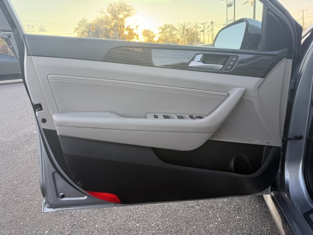 Hyundai Sonata 4dr Sdn 2.4L Limited PZEV 2015 Hyundai Sonata 4dr Sdn 2.4L Limited PZEV 2015