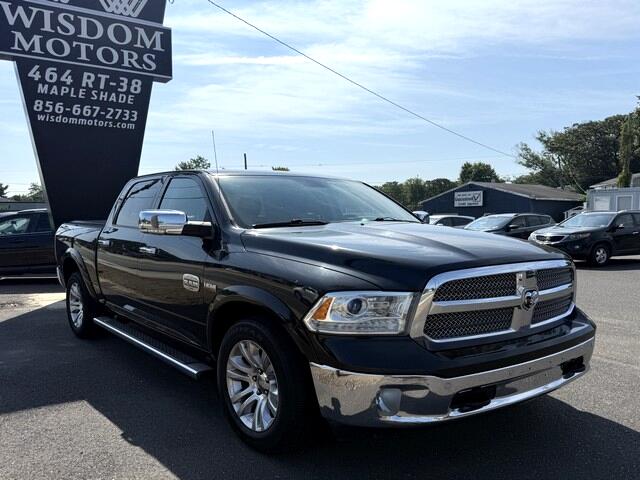 RAM 1500 Longhorn 4x4 Crew Cab 5'7" Box 2017 RAM 1500 Longhorn 4x4 Crew Cab 5'7" Box 2017