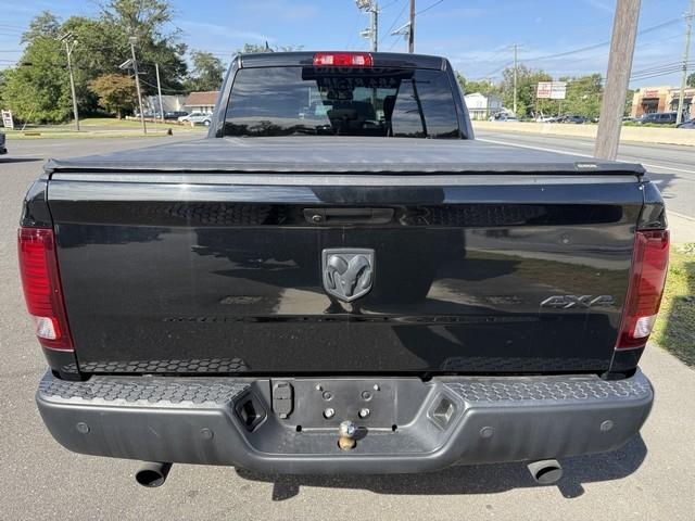 RAM 1500 Classic Warlock 4x4 Quad Cab 6'4" Box 2021