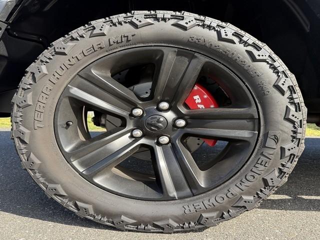 RAM 1500 Classic Warlock 4x4 Quad Cab 6'4" Box 2021