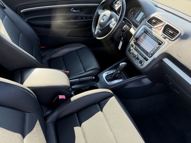 Volkswagen Eos 2dr Conv Komfort SULEV 2013