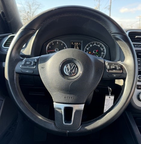 Volkswagen Eos 2dr Conv Komfort SULEV 2013