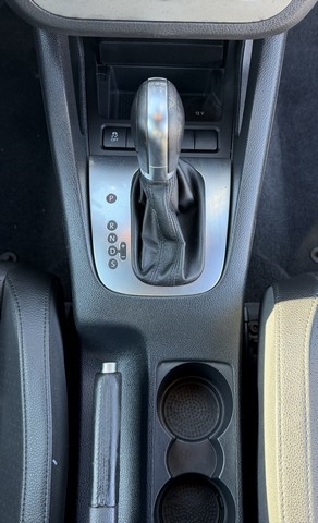 Volkswagen Eos 2dr Conv Komfort SULEV 2013