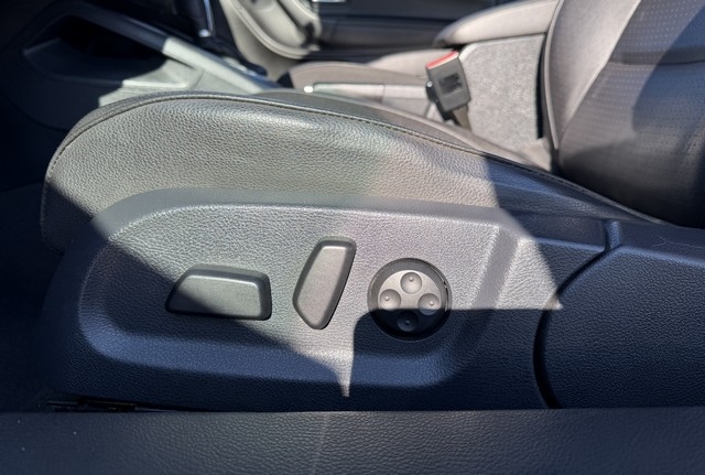 Volkswagen Eos 2dr Conv Komfort SULEV 2013