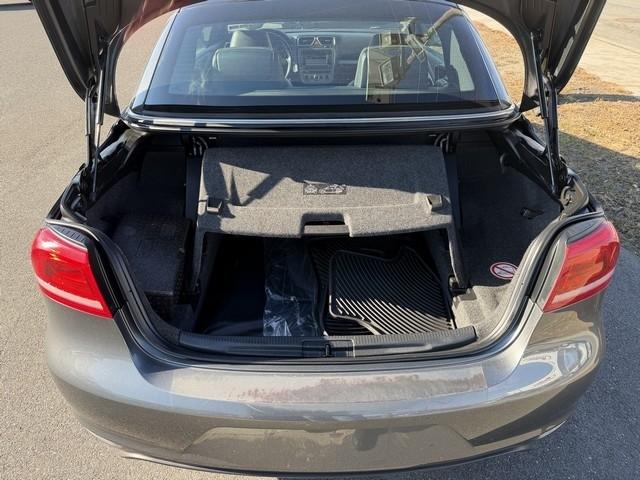 2013 Volkswagen Eos 2dr Conv Sport SULEV