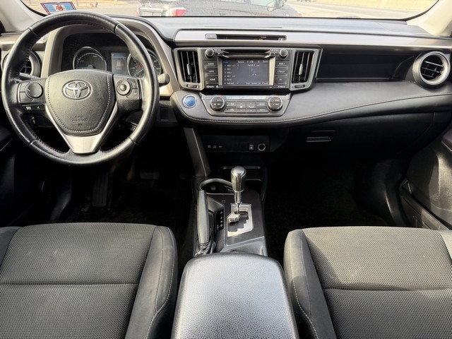 Toyota RAV4 Hybrid AWD 4dr XLE (Natl) 2016