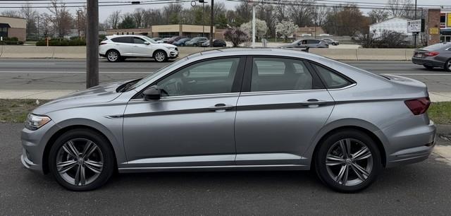 Volkswagen Jetta R-Line Auto w/SULEV 2020