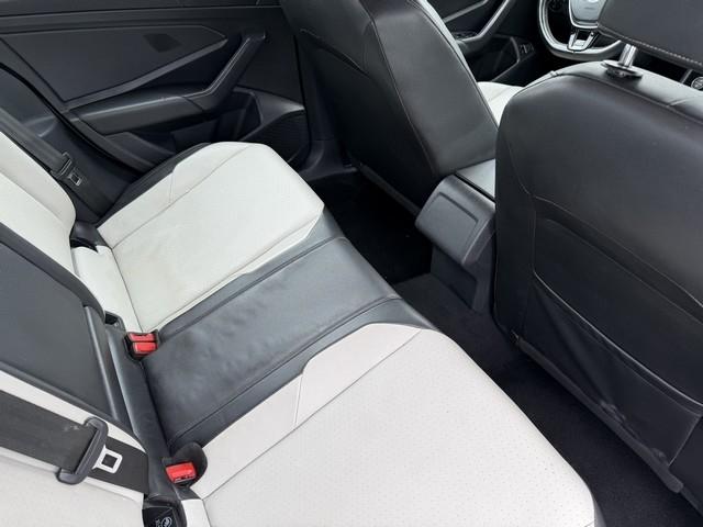 Volkswagen Jetta R-Line Auto w/SULEV 2020