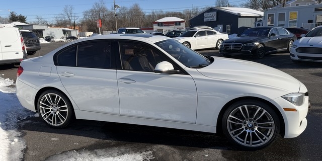 BMW 3 Series 4dr Sdn 328i RWD SULEV 2015