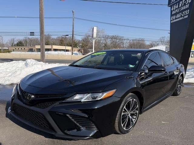 Toyota Camry XLE Auto (Natl) 2018