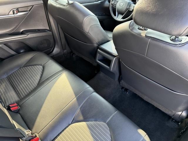Toyota Camry XLE Auto (Natl) 2018