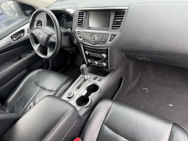 Nissan Pathfinder 4x4 SL 2018