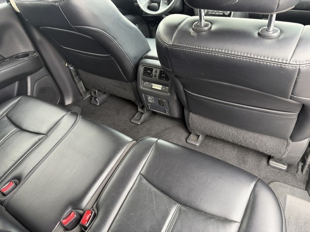 Nissan Pathfinder 4x4 SL 2018