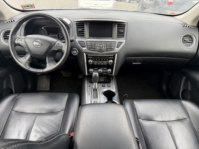 Nissan Pathfinder 4x4 SL 2018