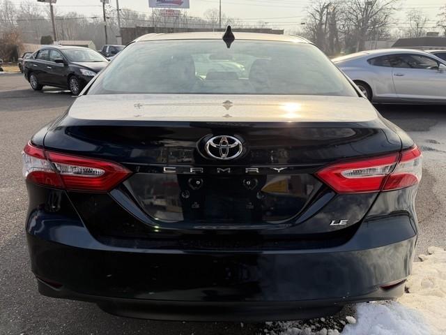 Toyota Camry XLE Auto (Natl) 2018