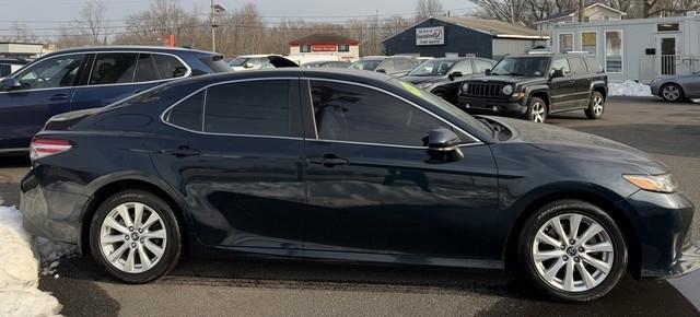 Toyota Camry XLE Auto (Natl) 2018