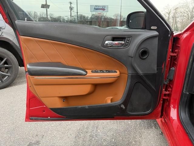 Dodge Charger 4dr Sdn SRT Hellcat RWD 2016