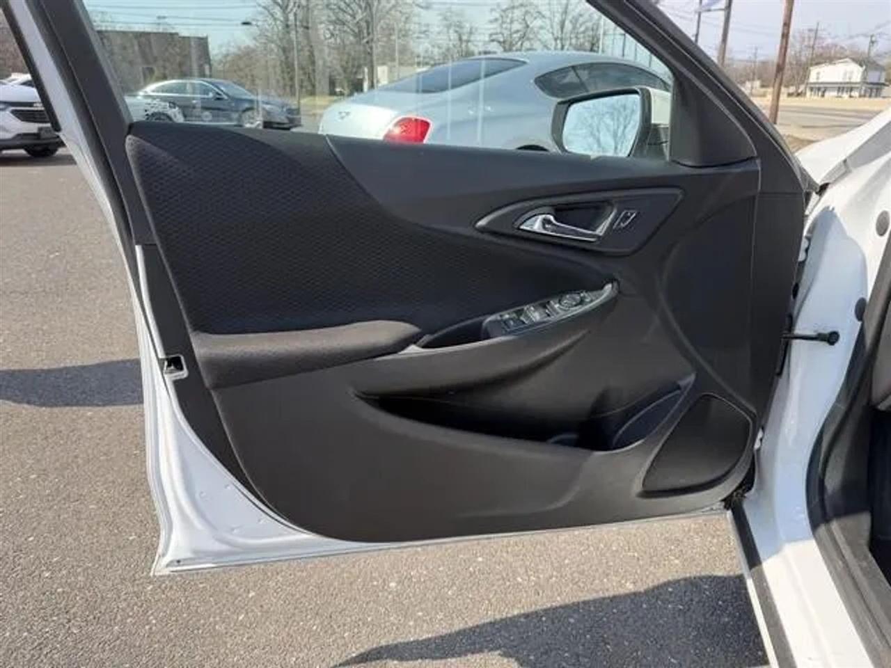 Chevrolet Malibu 4dr Sdn 1LT 2024