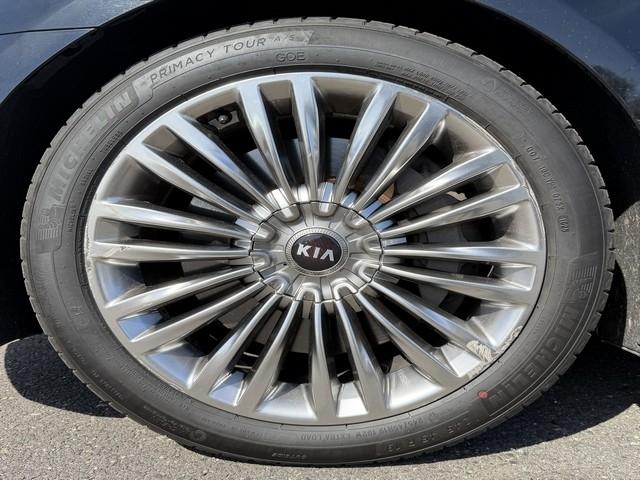 Kia K900 V6 Luxury 2019