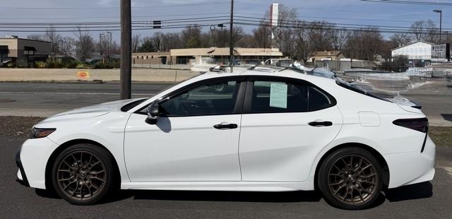 Toyota Camry SE Auto AWD (Natl) 2024