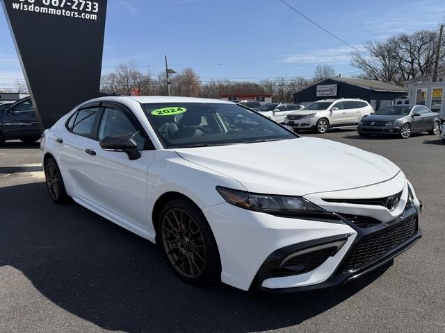Toyota Camry SE Auto AWD (Natl) 2024