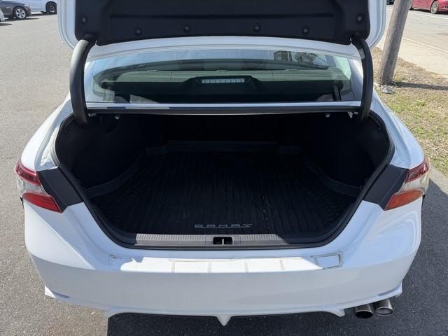 Toyota Camry SE Auto AWD (Natl) 2024