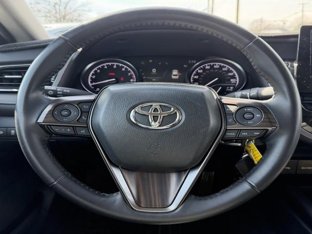 Toyota Camry SE Auto AWD (Natl) 2024