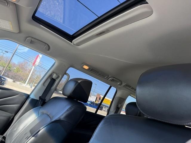 Infiniti QX80 AWD 2017