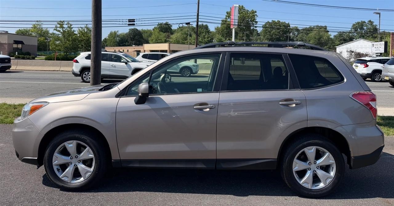 Subaru Forester 4dr CVT 2.5i Premium PZEV 2015