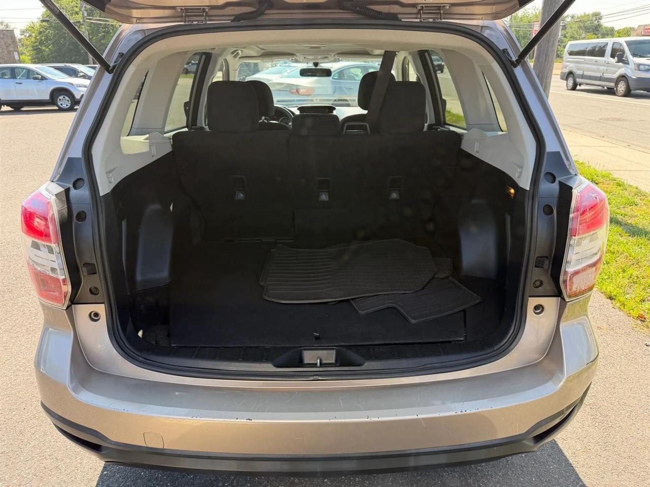 Subaru Forester 4dr CVT 2.5i Premium PZEV 2015
