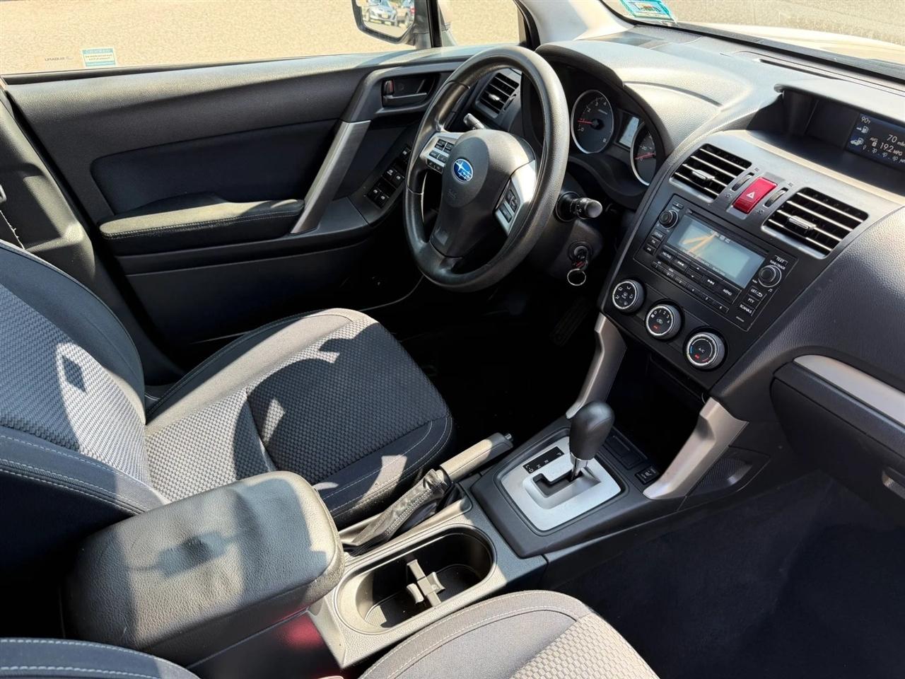 Subaru Forester 4dr CVT 2.5i Premium PZEV 2015