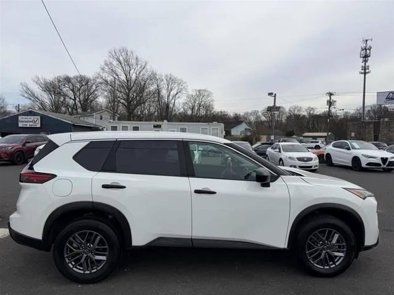Nissan Rogue AWD S 2024