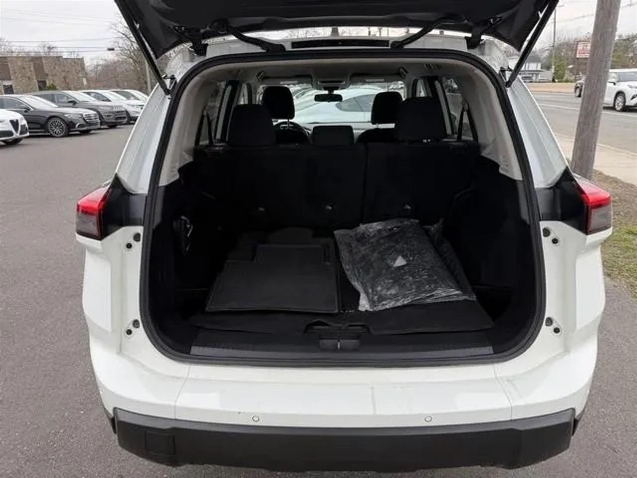 Nissan Rogue AWD S 2024