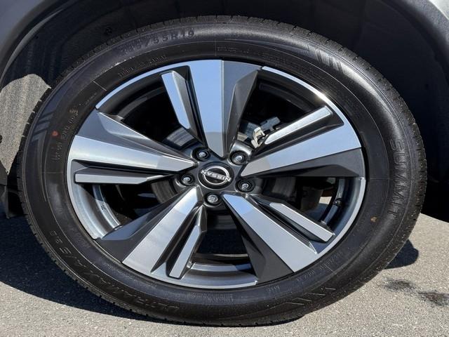 Nissan Rogue AWD Platinum 2022