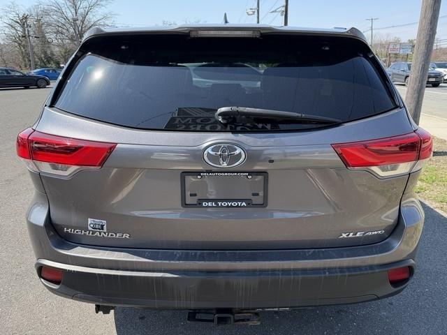 Toyota Highlander XLE V6 AWD (Natl) 2019
