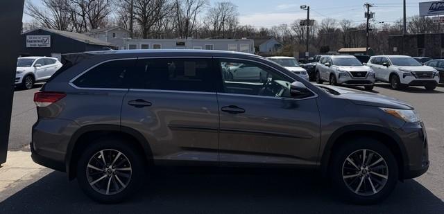 Toyota Highlander XLE V6 AWD (Natl) 2019