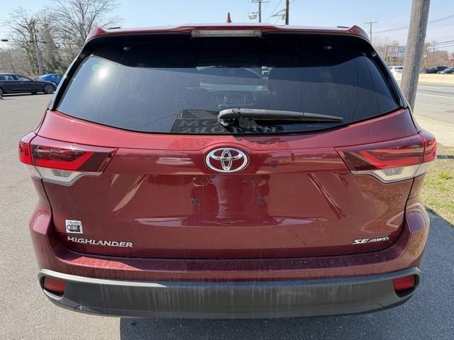 Toyota Highlander XLE V6 AWD (Natl) 2019