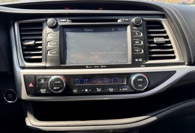 Toyota Highlander XLE V6 AWD (Natl) 2019